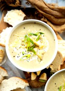 1/2 Bowl Spring Onion Soup Bowl