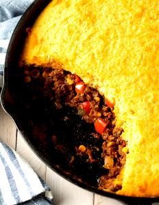 1/2 container (142 g) Beef Tamale Pie