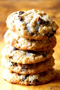 1/2 Cookie Raisin Cookies