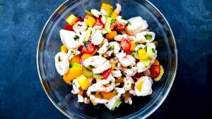 1/2 cup (100 g) Traditional Seafood Salad