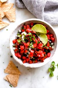 1/2 cup (113 g) Pico de Gallo