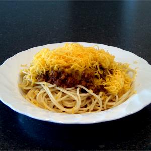 1/2 cup (125 g) Cincinnati Style Chili