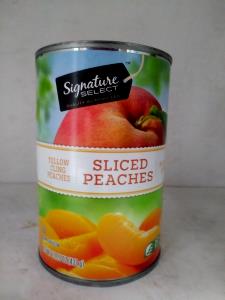 1/2 cup (127 g) Sliced Yellow Cling Peaches in Heavy Syrup