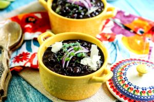 1/2 cup (130 g) Cuban Recipe Black Beans