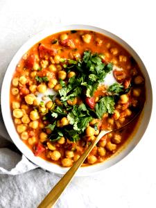 1/2 cup (130 g) Curry Chickpeas