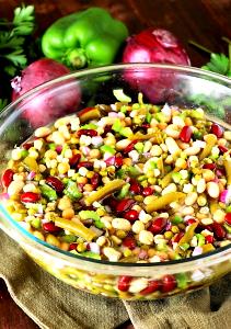 1/2 cup (130 g) Marinated Bean Salad