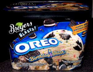 1/2 cup (58 g) Oreo Birthday Blast Ice Cream