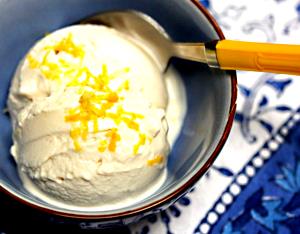 1/2 cup (68 g) Fat Free Southern Lemon Pie Frozen Yogurt