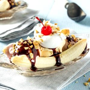 1/2 Cup Ice Cream, Banana Split