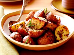 1/2 Cup Crispy Roasted Potatoes With Garlic & Rosemary