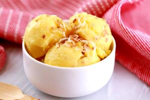 1/2 Cup Pineapple Tart Frozen Yogurt