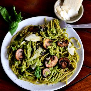 1/2 cup Select Artichoke Pesto Pasta Sauce