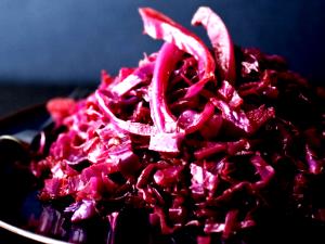 1/2 Cup Shredded Red Cabbage (with Salt, Drained, Cooked, Boiled)