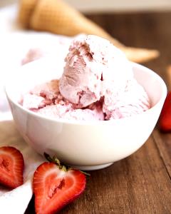 1/2 Cup Strawberry Ice Cream