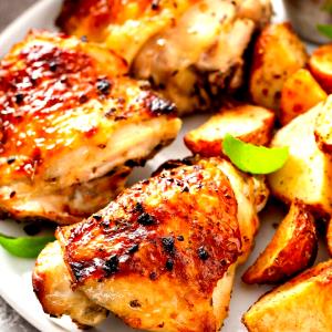 1/2 Large (yield After Cooking, Bone Removed) Roasted Broiled or Baked Chicken Breast