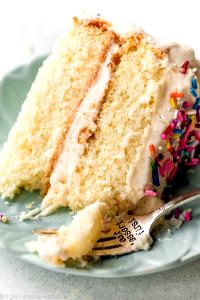 1 2-layer Cake Serving (8" Or 9" Dia, 4" High) White Cake Mix (Egg Whites and Water Added)