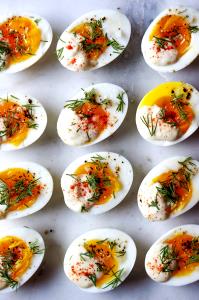 1/2 Medium Deviled Egg