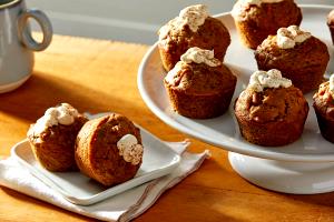 1/2 muffin (60 g) Carrot Cake Muffin