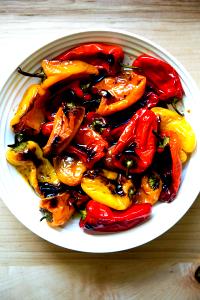 1/2 Piece Roasted Peppers With Balsamic Vinegar