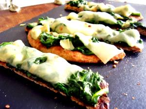 1/2 pizza (160 g) Spinach Artichoke Flatbread Pizza