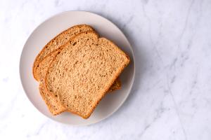 1/2 Slice Brown Bread Plain