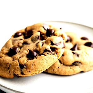 1 3" cookie Peanut Butter Chocolate Chip Cookie