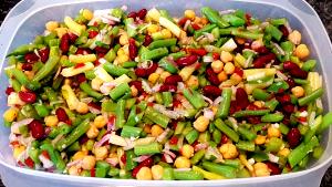 1/3 cup (85 g) 4 Bean Salad