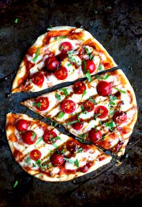 1/3 pizza (104 g) Margherita Flatbread Pizza