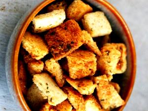 1/4 cup Croutons