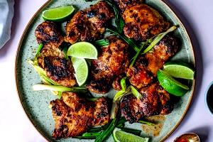 1/4 cup Vietnamese Lemongrass Chicken