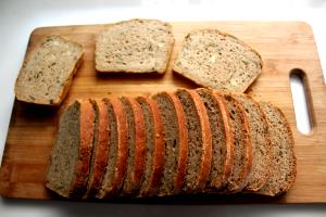 1/5 loaf (57 g) Multigrain Garlic Bread