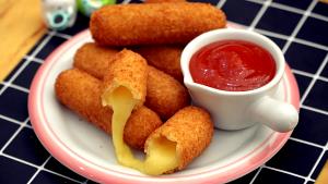 1/6 cheesestick (48 g) Cheesesticks (Alum)