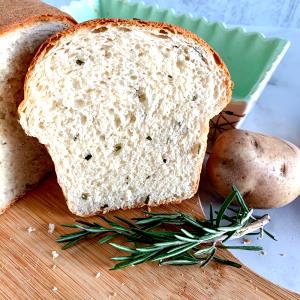 1/8 loaf (57 g) Potato Rosemary Bread