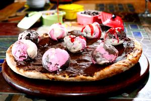 1/8 pizza Monster Mania Ice Cream Pizza