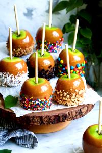 1 apple Caramel Apple