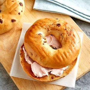 1 bagel (106 g) Chocolate Chip Bagel