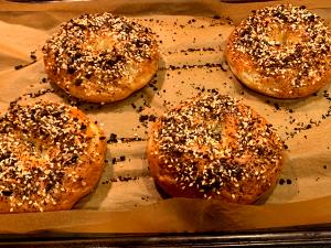 1 bagel (113 g) Multigrain Bagel