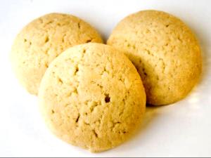 1 Biscuit (2" Dia) Plain or Buttermilk Biscuit Dough (Lower Fat)