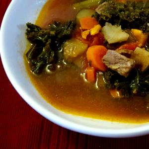 1 bowl (15 oz) Beef with Garden Vegetable Soup (Large)