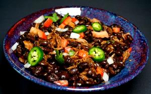 1 bowl (265 g) Steak Black Bean