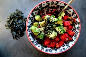 1 bowl (308 g) Beet + Avocado Poke