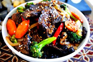 1 bowl (479 g) Sirloin Steak Teriyaki Bowl