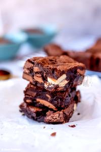 1 brownie (54 g) Protein Brownies Triple Chocolate