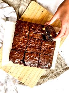 1 brownie (85 g) Chocolate Fudge Brownie