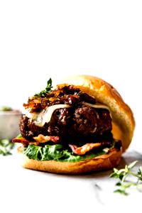 1 burger (236 g) 1/4 lb. French Onion Burger