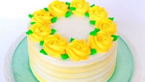 1 cake (50 g) Pineapple Cake