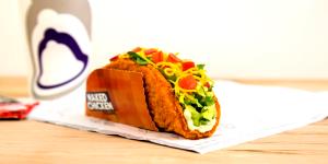 1 chalupa (167.3 g) Wild Naked Chicken Chalupa