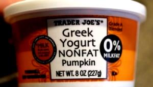 1 container (227 g) Nonfat Greek Yogurt - Pumpkin