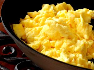 1 container (28 g) Scrambled Eggs with Cheddar Cheese