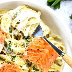 1 container (340 oz) Garlic Alfredo Salmon